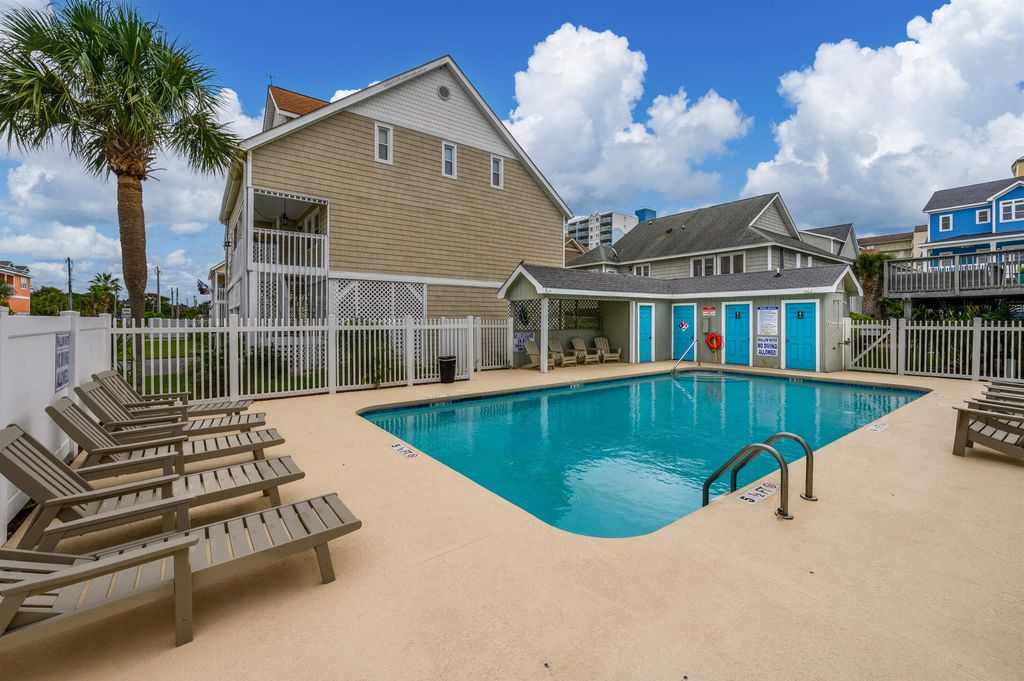 4724 Surf St., North Myrtle Beach, SC 29582 — photo 5