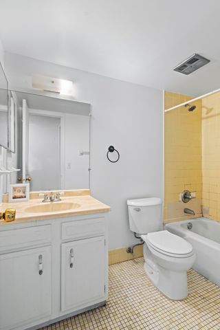 825 NW 13th Street 223, Boca Raton, FL 33486