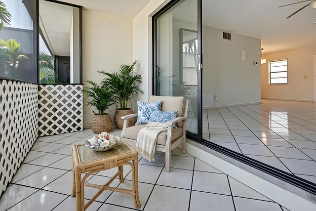 825 NW 13th Street 223, Boca Raton, FL 33486