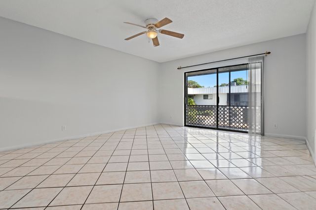 825 NW 13th Street 223, Boca Raton, FL 33486