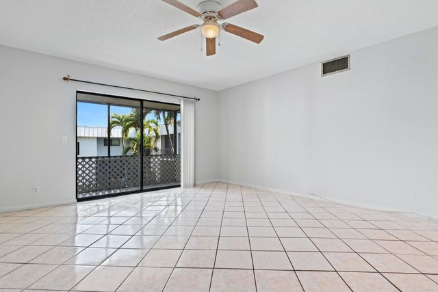 825 NW 13th Street 223, Boca Raton, FL 33486