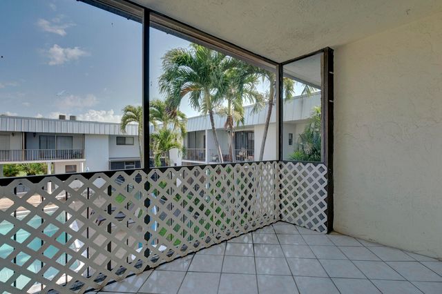 825 NW 13th Street 223, Boca Raton, FL 33486