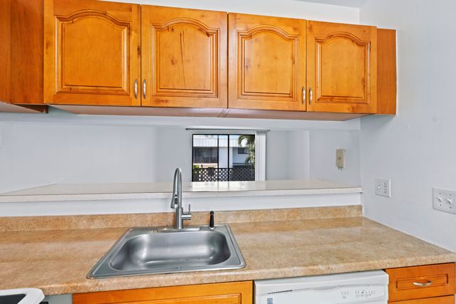 825 NW 13th Street 223, Boca Raton, FL 33486