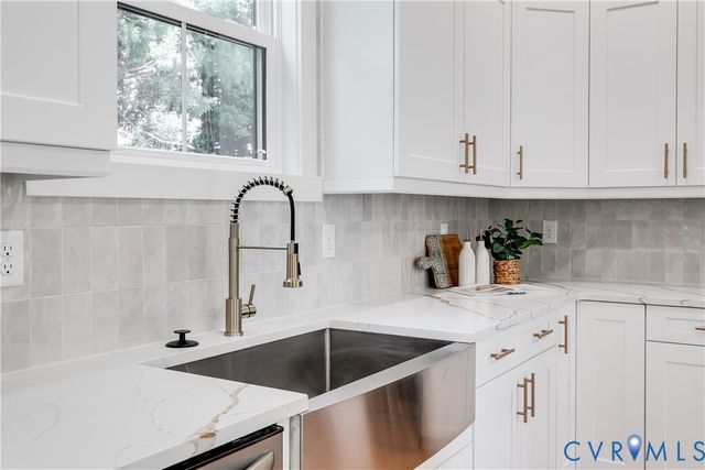2903 Brook Rd, Richmond, VA 23220