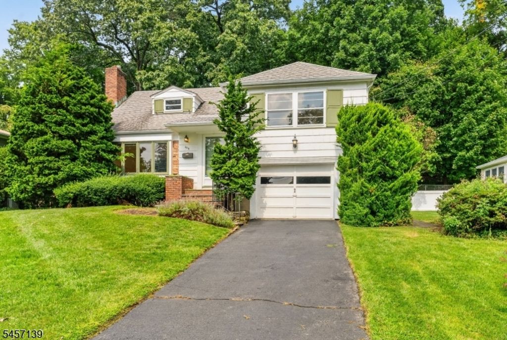 204 Hillside Ave, Chatham Boro, NJ 07928 — exterior