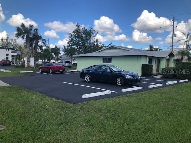 795 CRESTVIEW CIRCLE NW, Port Charlotte, FL 33948