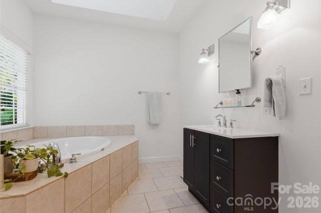 2925 Arbor Knoll, Concord, NC 28025