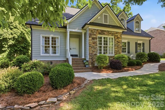 2925 Arbor Knoll, Concord, NC 28025