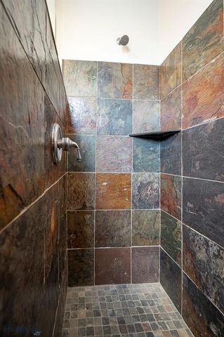 101 N E Street, Livingston, MT 59047