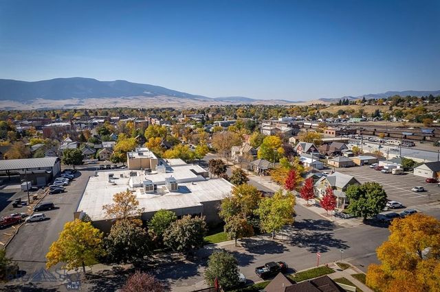 101 N E Street, Livingston, MT 59047