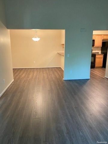 2605 Greenstone Boulevard 210, Auburn Hills, MI 48326