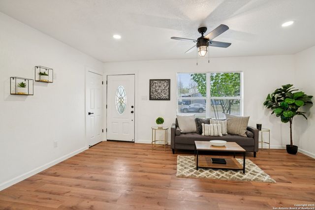 7203 Timber Ridge, San Antonio, TX 78227