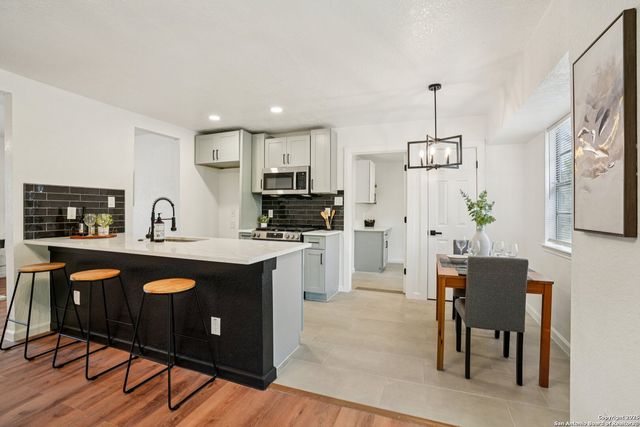 7203 Timber Ridge, San Antonio, TX 78227