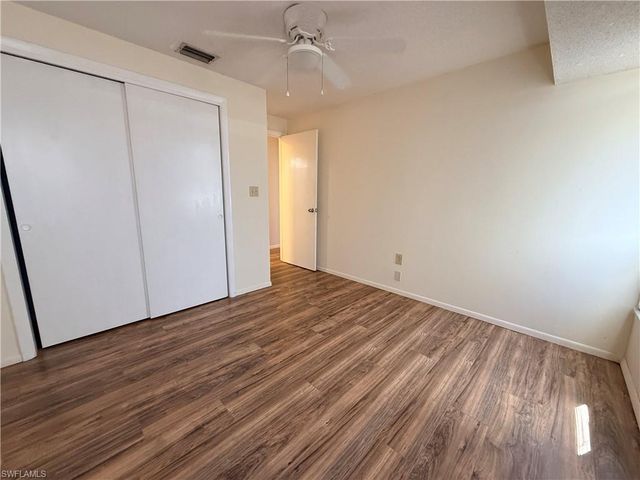 1501 SE 32nd ST, Cape Coral, FL 33904