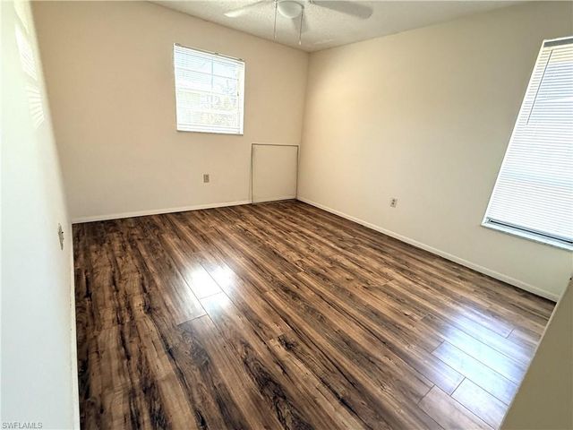 1501 SE 32nd ST, Cape Coral, FL 33904