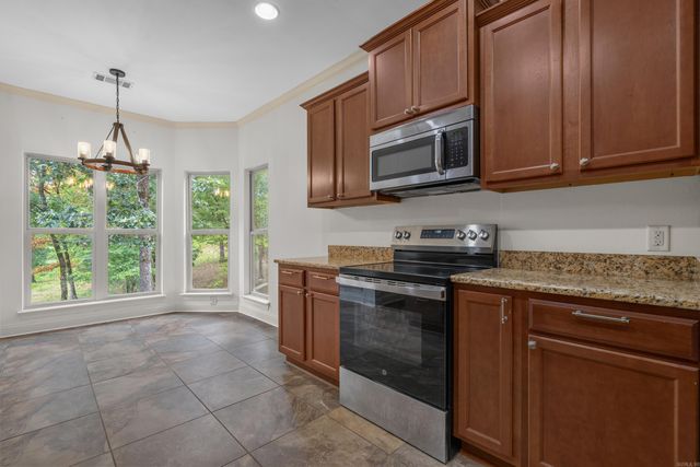 137 Enchanted Cove, Hot Springs, AR 71901