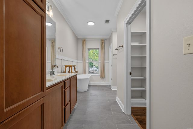 137 Enchanted Cove, Hot Springs, AR 71901