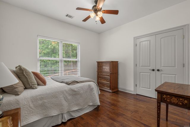 137 Enchanted Cove, Hot Springs, AR 71901