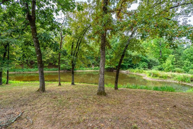 137 Enchanted Cove, Hot Springs, AR 71901