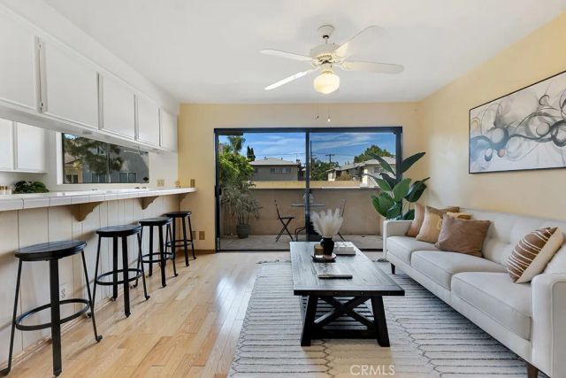 14311 Hartsook Street, Sherman Oaks, CA 91423