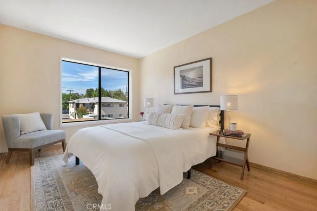 14311 Hartsook Street, Sherman Oaks, CA 91423