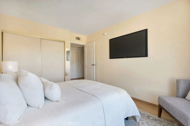 14311 Hartsook Street, Sherman Oaks, CA 91423