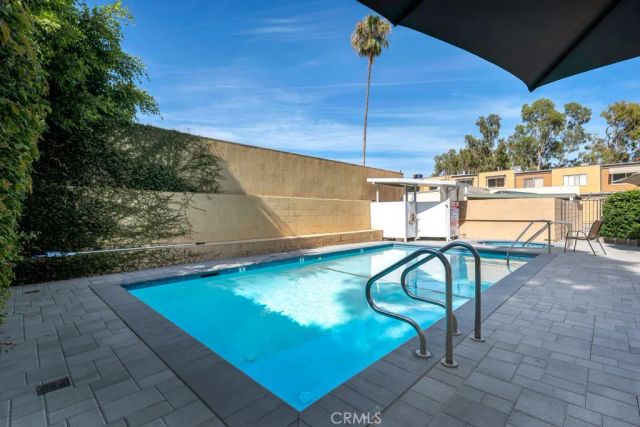 14311 Hartsook Street, Sherman Oaks, CA 91423