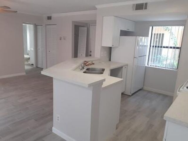 9999 Summerbreeze Drive 701, Sunrise, FL 33322