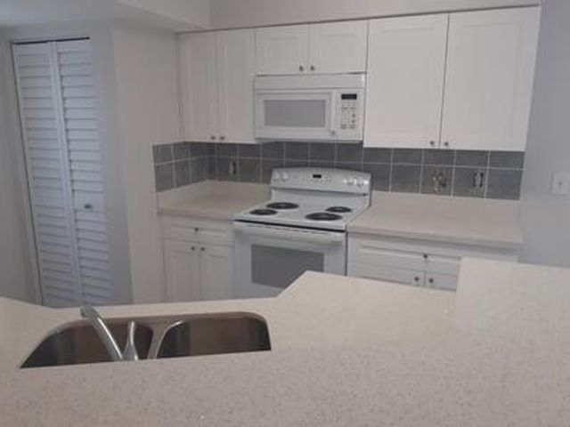 9999 Summerbreeze Drive 701, Sunrise, FL 33322