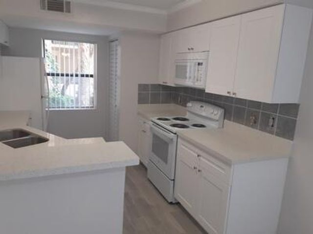 9999 Summerbreeze Drive 701, Sunrise, FL 33322