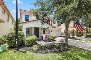 461 Pumpkin Drive, Palm Beach Gardens, FL 33410