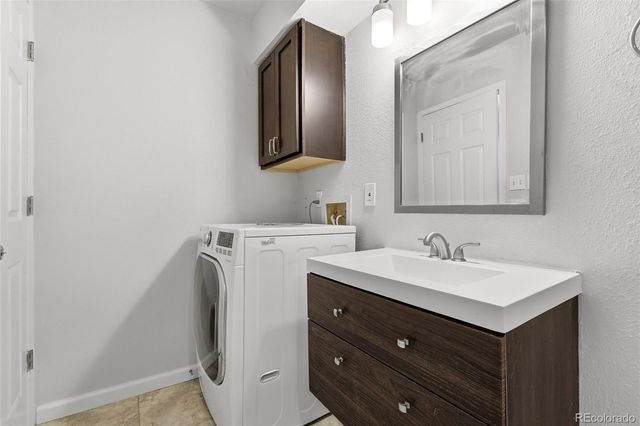 10150 E Virginia Avenue 106, Denver, CO 80247