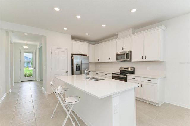 1989 SPLASHRAIL LANE, Sarasota, FL 34240