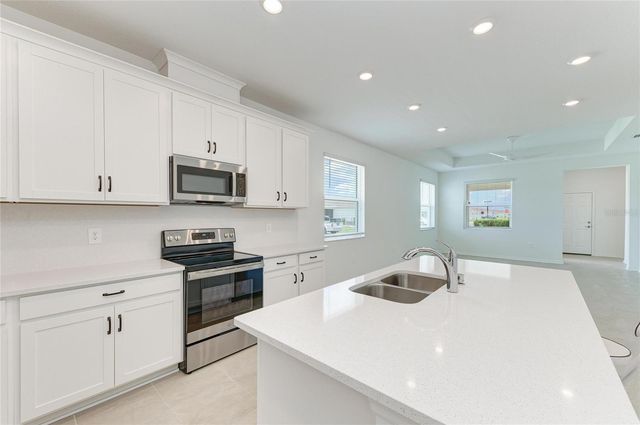 1989 SPLASHRAIL LANE, Sarasota, FL 34240