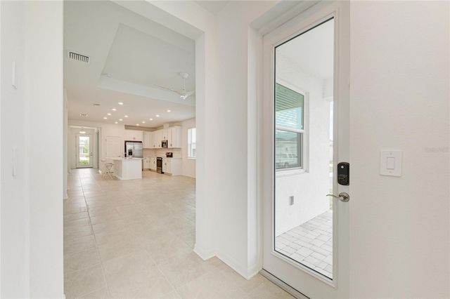 1989 SPLASHRAIL LANE, Sarasota, FL 34240