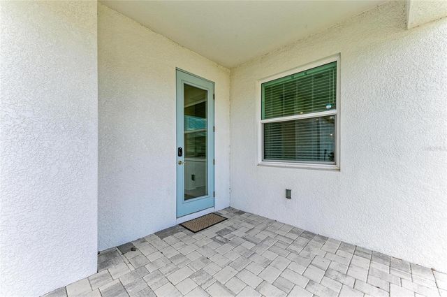 1989 SPLASHRAIL LANE, Sarasota, FL 34240
