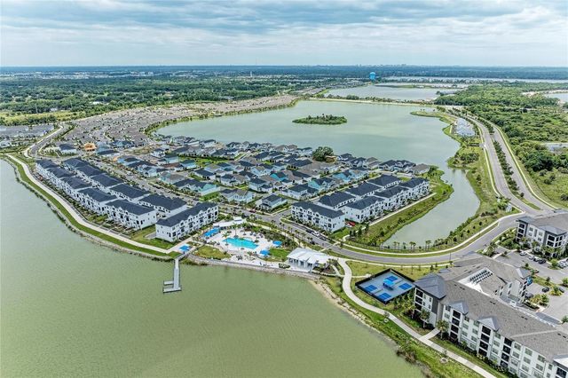 1989 SPLASHRAIL LANE, Sarasota, FL 34240