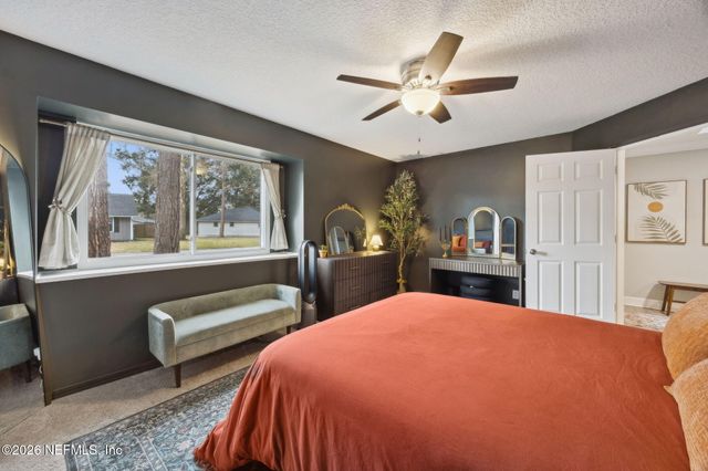 8237 CROSSWIND Road, Jacksonville, FL 32244