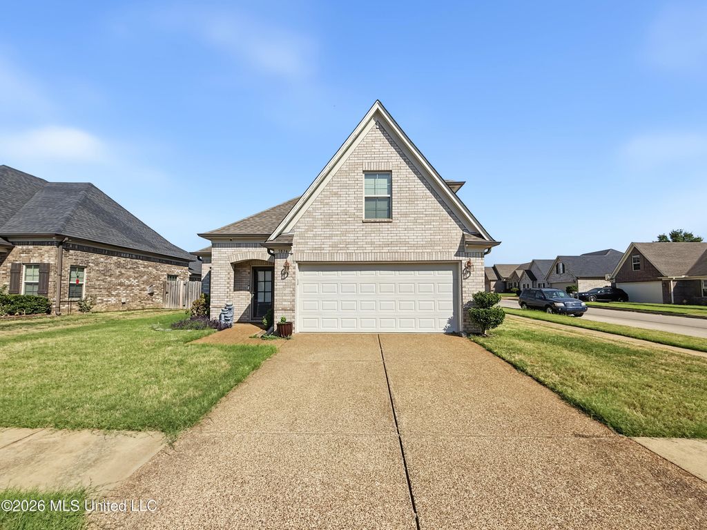 7874 Sycamore Drive, Southaven, MS 38671 — exterior