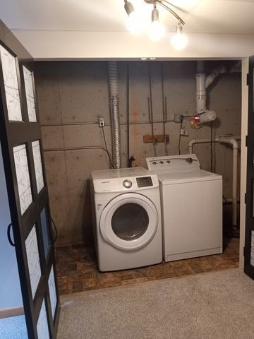 683 Lasalle Drive, Somonauk, IL 60552