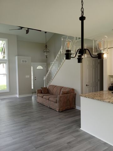 683 Lasalle Drive, Somonauk, IL 60552