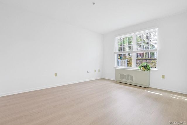 105 Sutton Drive 105, Mount Kisco, NY 10549