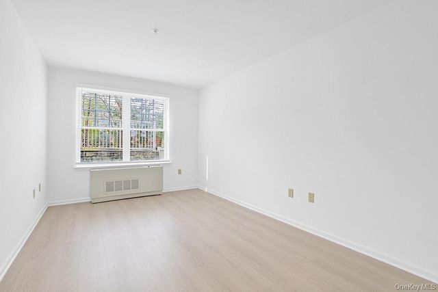 105 Sutton Drive 105, Mount Kisco, NY 10549