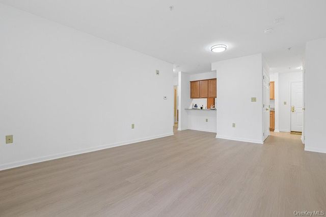 105 Sutton Drive 105, Mount Kisco, NY 10549