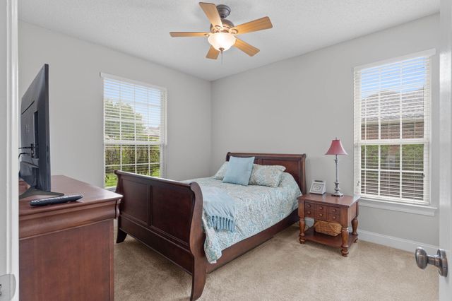 4676 Lovegrass Lane, Crestview, FL 32539