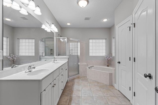 4676 Lovegrass Lane, Crestview, FL 32539