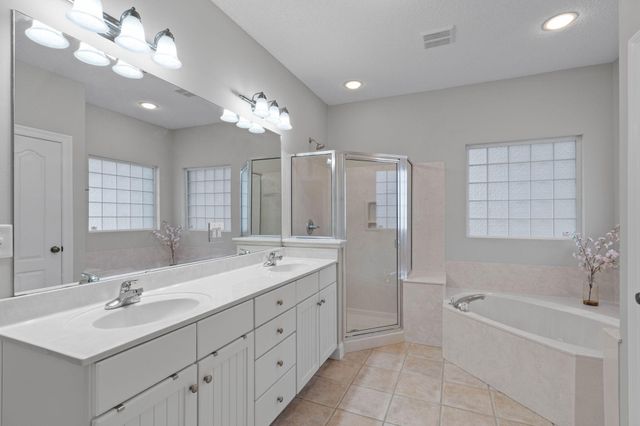 4676 Lovegrass Lane, Crestview, FL 32539