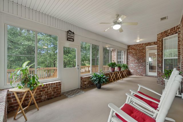 4676 Lovegrass Lane, Crestview, FL 32539