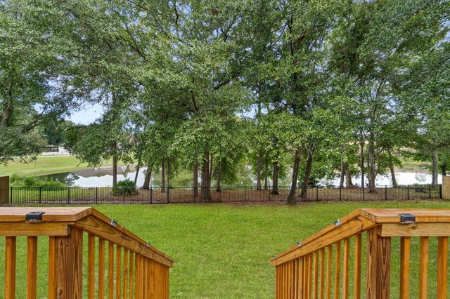 4676 Lovegrass Lane, Crestview, FL 32539