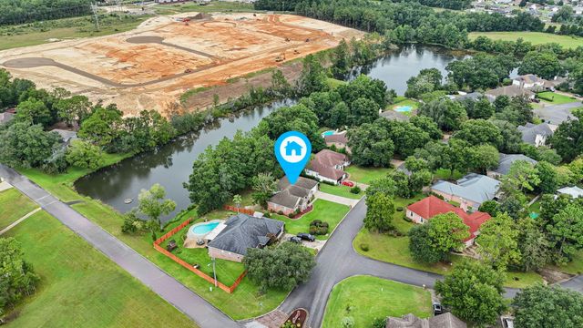 4676 Lovegrass Lane, Crestview, FL 32539
